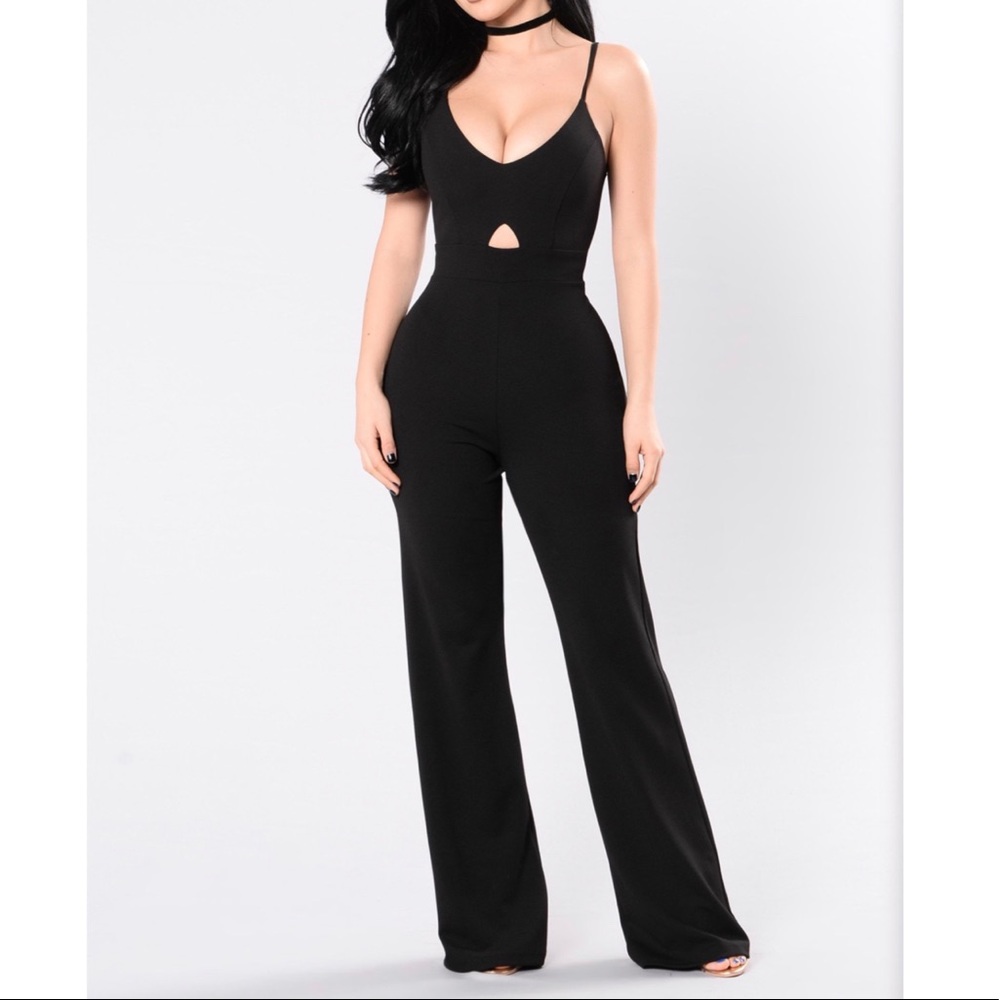 Black Sleeveless “V” Jumpsuit